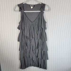 kupcake tiered tunic top gray size medium tied sleeves v neck flawed